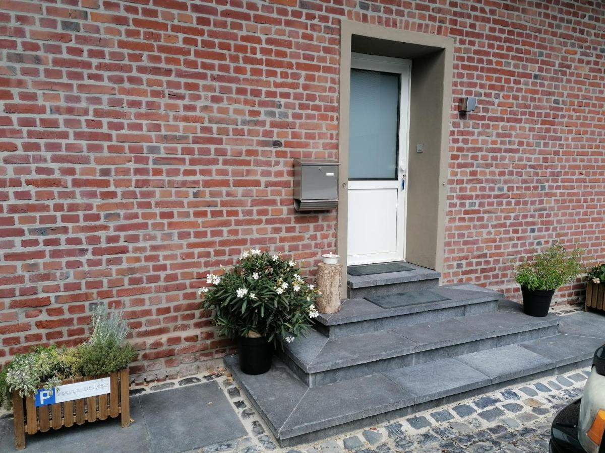 Gaestezimmer Bergerhof - Ankommen Und Wohlfuehlen Neuss Luaran gambar
